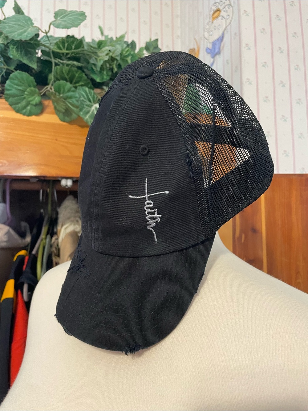 Black 'Faith' Embroidered Mesh Back Baseball Cap